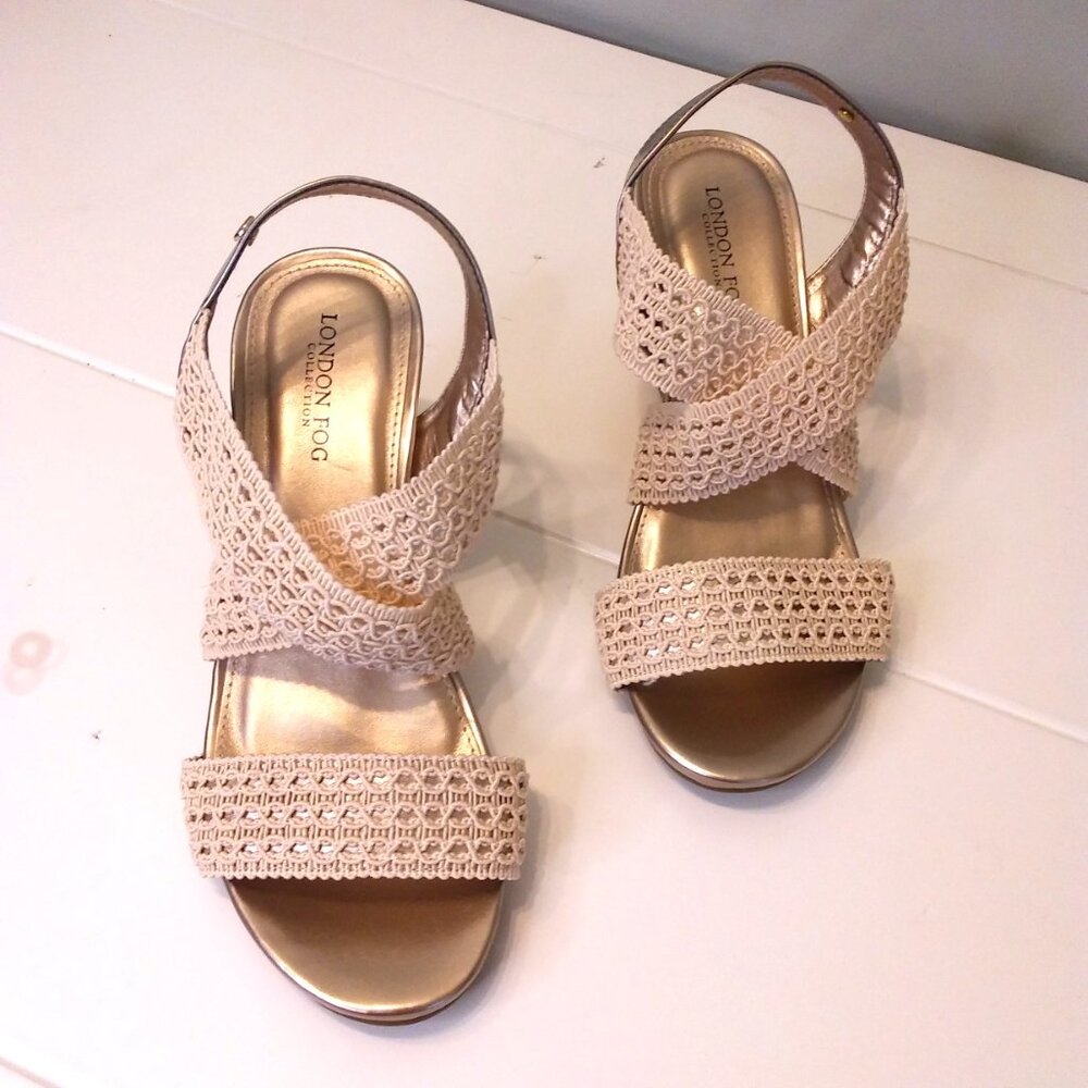 London Fog women natural woven boho light comfy wedge heel sandal cream size 9M